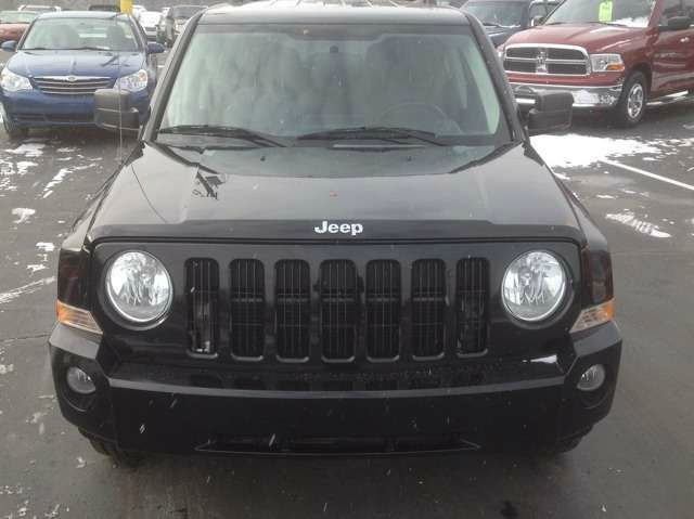 2007 Jeep Patriot Elk Conversion Van