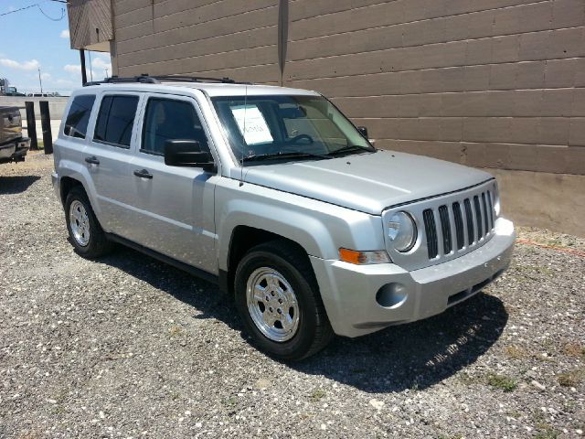 2007 Jeep Patriot Elk Conversion Van