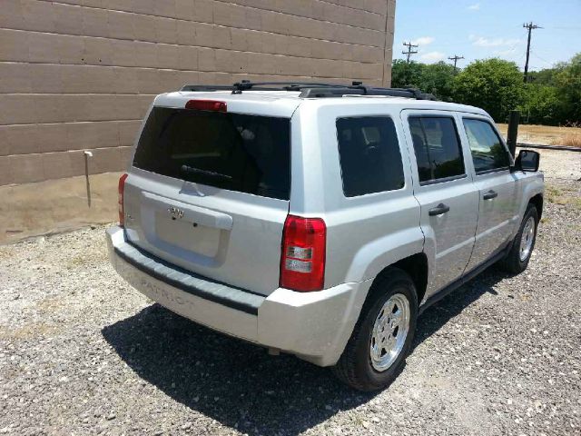 2007 Jeep Patriot Elk Conversion Van