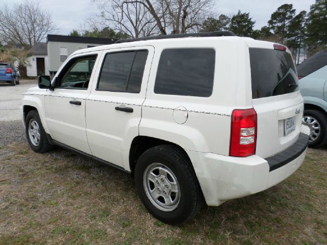 2007 Jeep Patriot Extended Cab V8 LT W/1lt