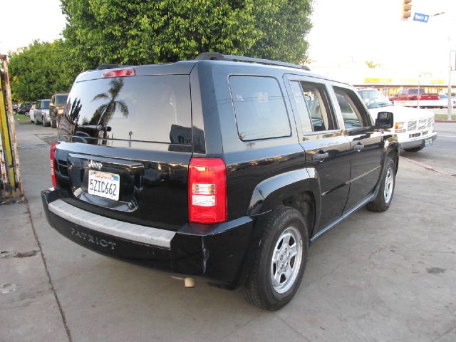 2007 Jeep Patriot Extended Cab V8 LT W/1lt