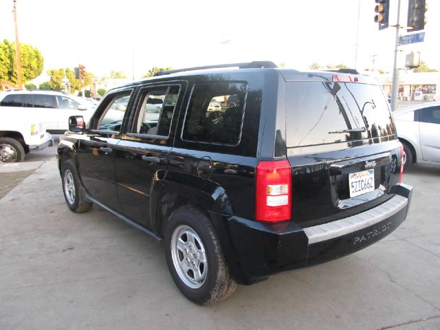 2007 Jeep Patriot Extended Cab V8 LT W/1lt