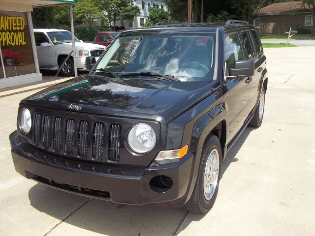 2008 Jeep Patriot Elk Conversion Van