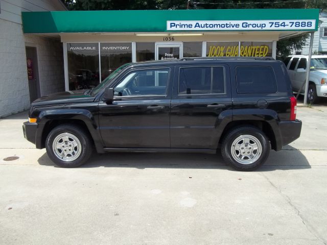 2008 Jeep Patriot Elk Conversion Van