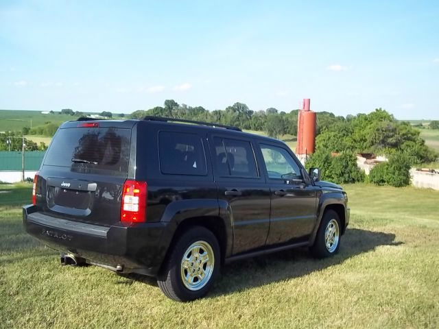 2008 Jeep Patriot Elk Conversion Van