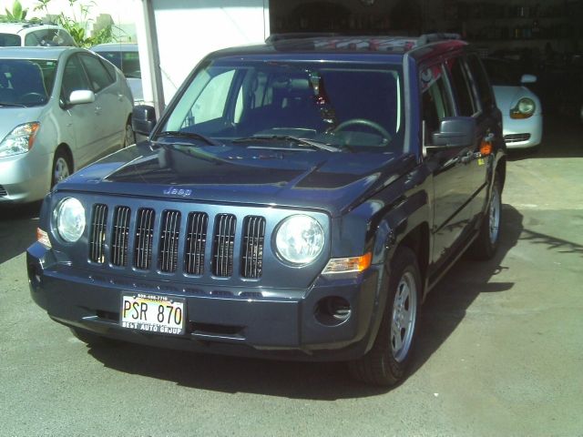 2008 Jeep Patriot Extended Cab V8 LT W/1lt