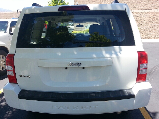 2010 Jeep Patriot Elk Conversion Van