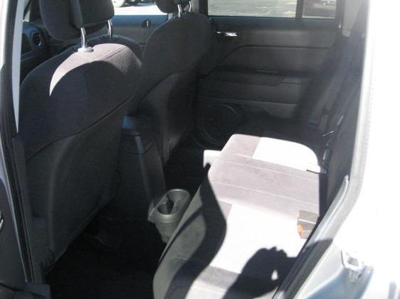 2011 Jeep Patriot Ram 3500 Diesel 2-WD