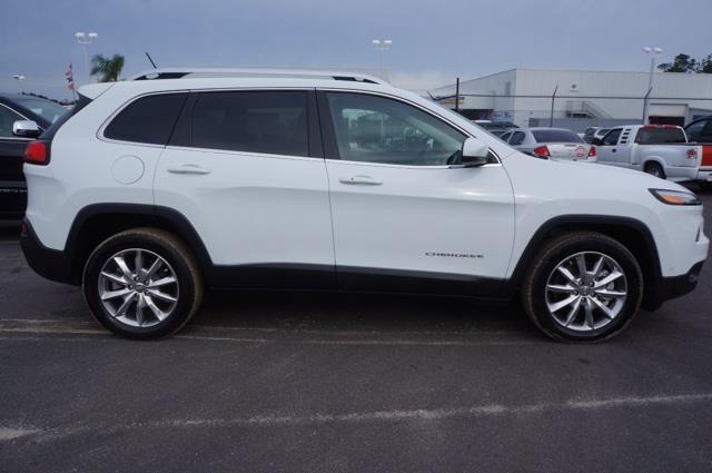 2014 Jeep Ram Truck SLT 25