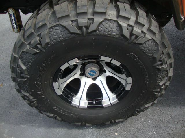 1981 Jeep Scrambler CJ8 2010 Cadillac CTS