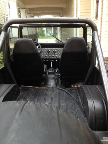 1982 Jeep Scrambler CJ8 Unknown