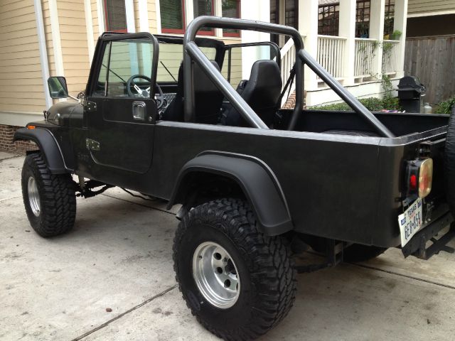 1982 Jeep Scrambler CJ8 Unknown