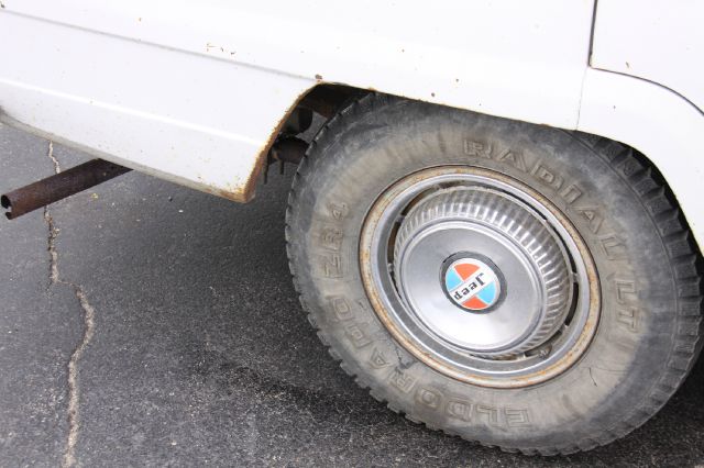 1973 Jeep Wagoneer Unknown