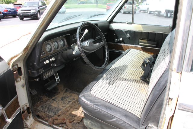 1973 Jeep Wagoneer Unknown