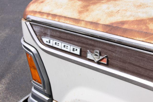 1973 Jeep Wagoneer Unknown