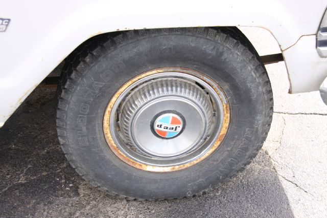 1973 Jeep Wagoneer Unknown