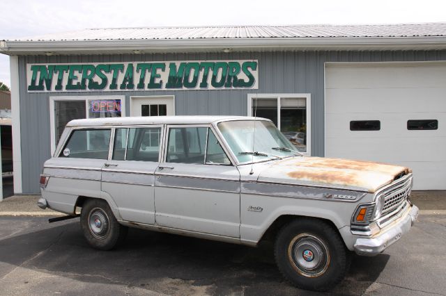 1973 Jeep Wagoneer Unknown