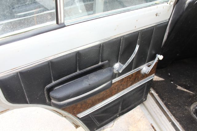 1973 Jeep Wagoneer Unknown