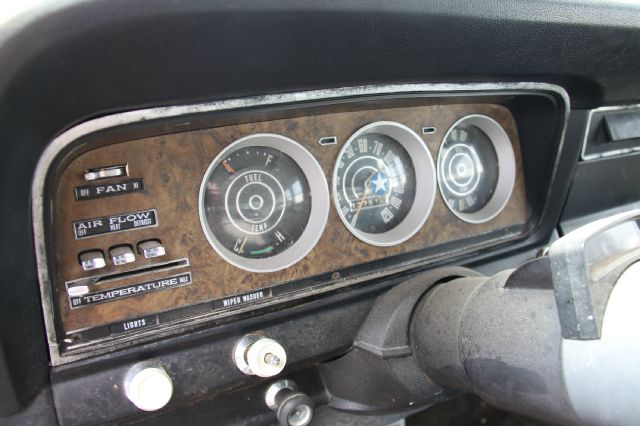 1973 Jeep Wagoneer Unknown