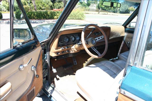 1976 Jeep Wagoneer 4dr Sdn Auto (natl)