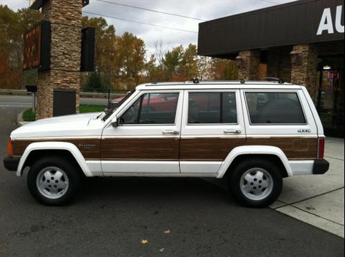 1989 Jeep Wagoneer Super