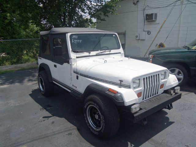 1988 Jeep Wrangler SLT 2WD Extended Cab