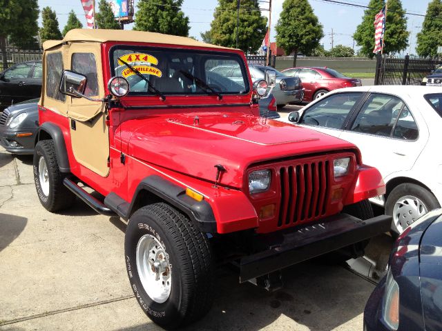 1989 Jeep Wrangler SLT 2WD Extended Cab