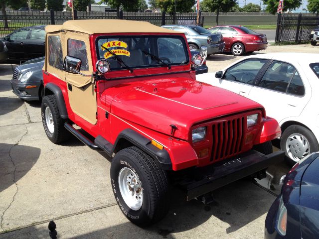 1989 Jeep Wrangler SLT 2WD Extended Cab