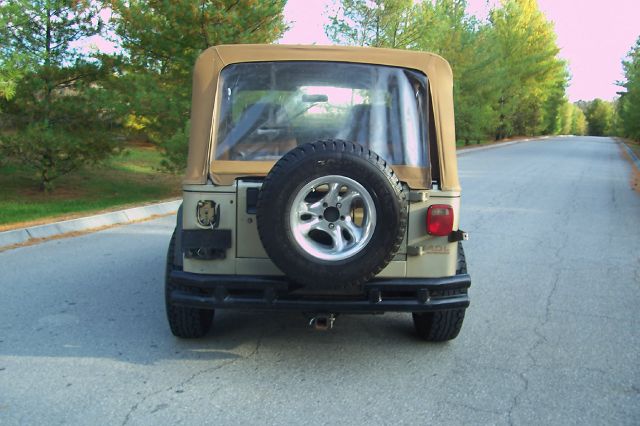 1992 Jeep Wrangler Base