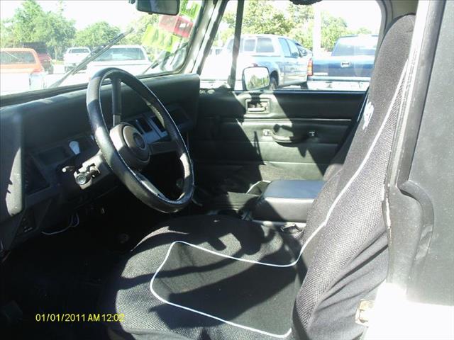 1993 Jeep Wrangler Base