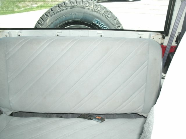 1993 Jeep Wrangler Base