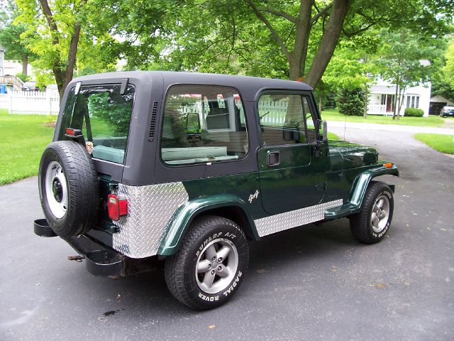 1995 Jeep Wrangler SE