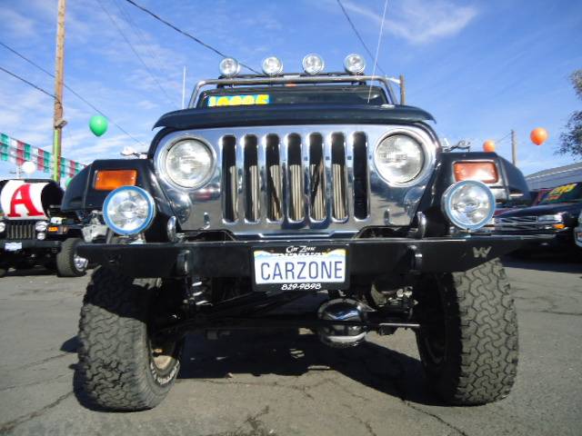 1997 Jeep Wrangler Eddie Bauer-100approval ON ALL OUR CARS CALL