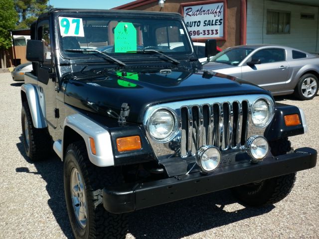 1997 Jeep Wrangler SE