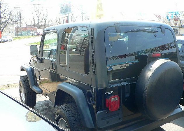 1999 Jeep Wrangler SE