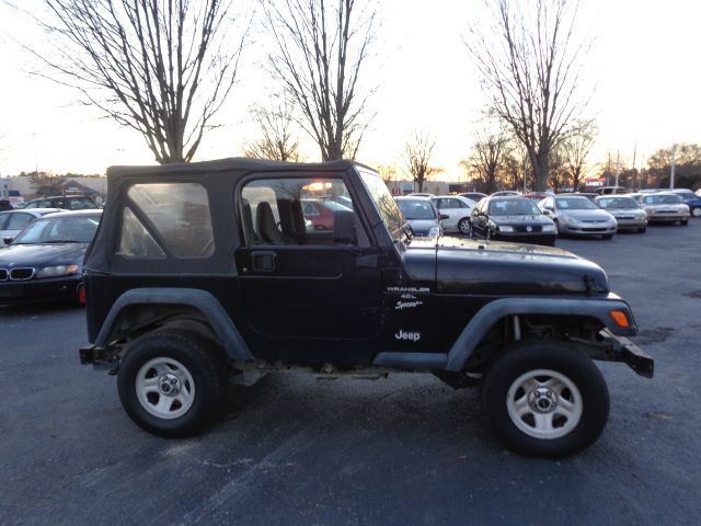 1999 Jeep Wrangler Sport Utility 4WD