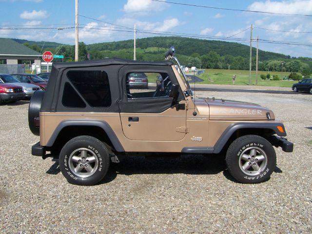 1999 Jeep Wrangler SE