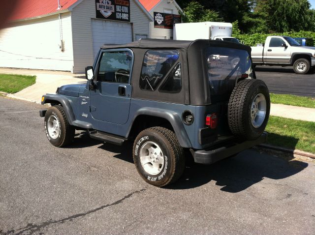 1999 Jeep Wrangler Low Mile 2 Door