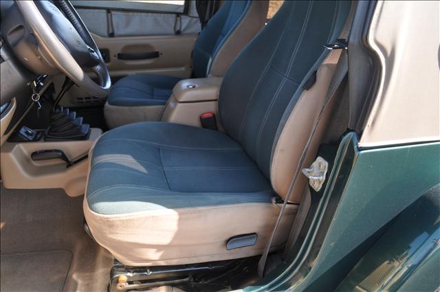 2000 Jeep Wrangler 3.5 SE