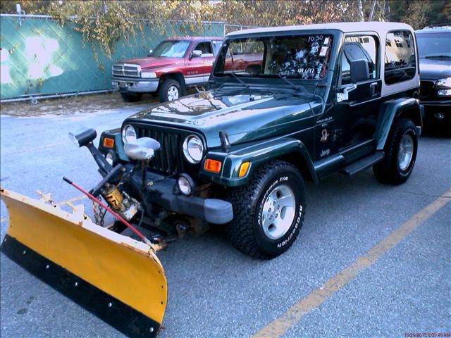 2000 Jeep Wrangler 2.0L Premium AWD