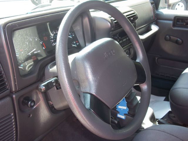 2000 Jeep Wrangler SE