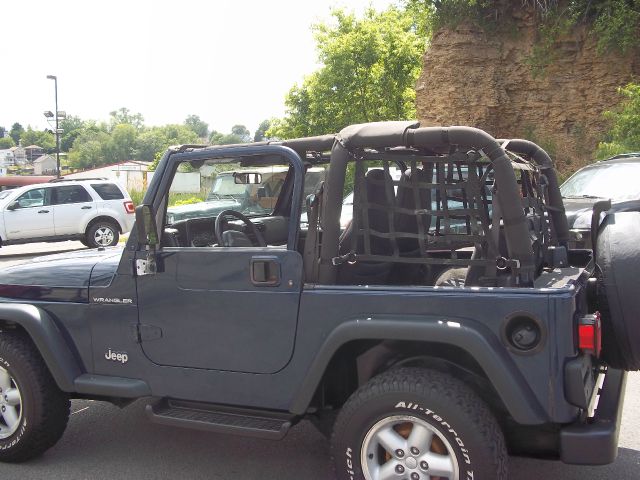 2000 Jeep Wrangler SE