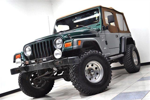 2000 Jeep Wrangler 2010 Toyota