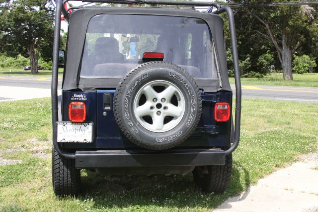 2003 Jeep Wrangler SE