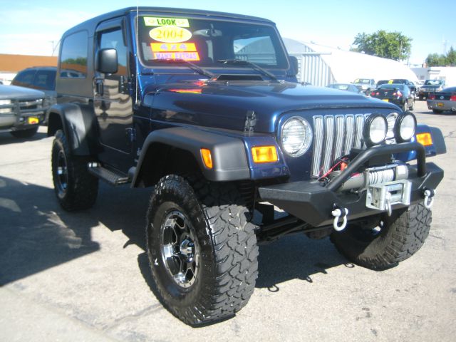 2004 Jeep Wrangler LS Flex Fuel 4x4 This Is One Of Our Best Bargains