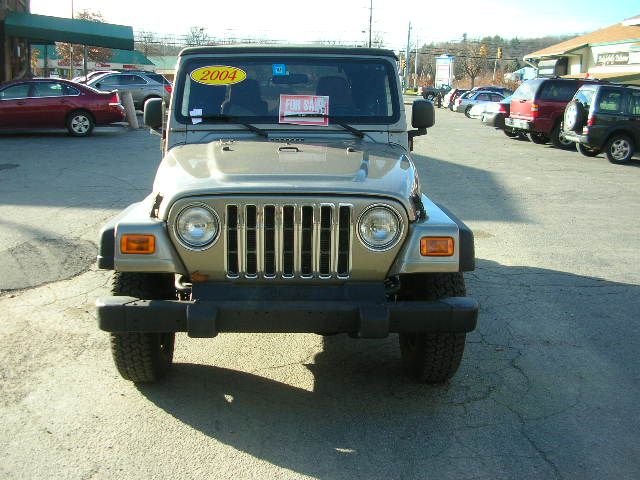 2004 Jeep Wrangler SE