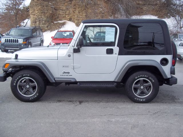 2004 Jeep Wrangler 4-door 2WD