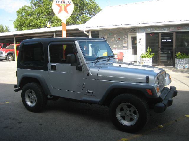 2004 Jeep Wrangler T6A Sedan 4D