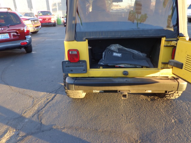 2004 Jeep Wrangler SLT 25