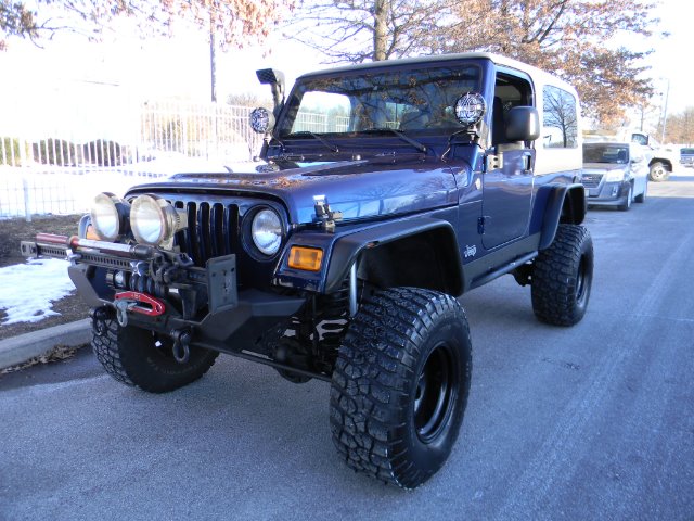 2005 Jeep Wrangler ALL Wheel Drive - NEW Tires